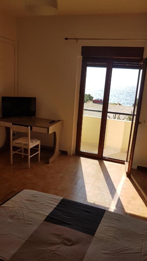 B&B Nettuno Beach Milazzo Extérieur photo